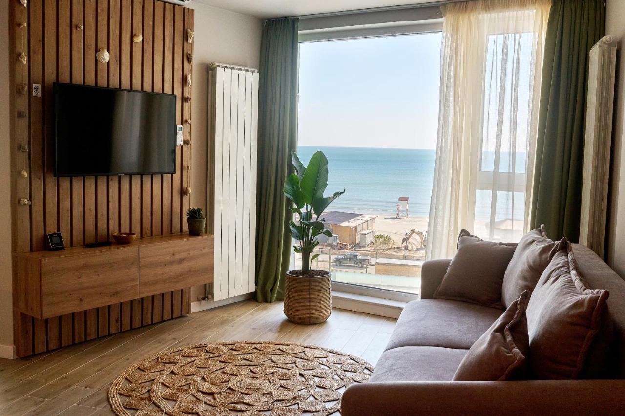 Studio Cornelia Seaview Spa&Pool In Infinity Beach Resort Мамая Екстериор снимка